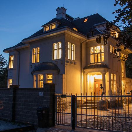 Ertlova Vila Jablonec nad Nisou Luaran gambar