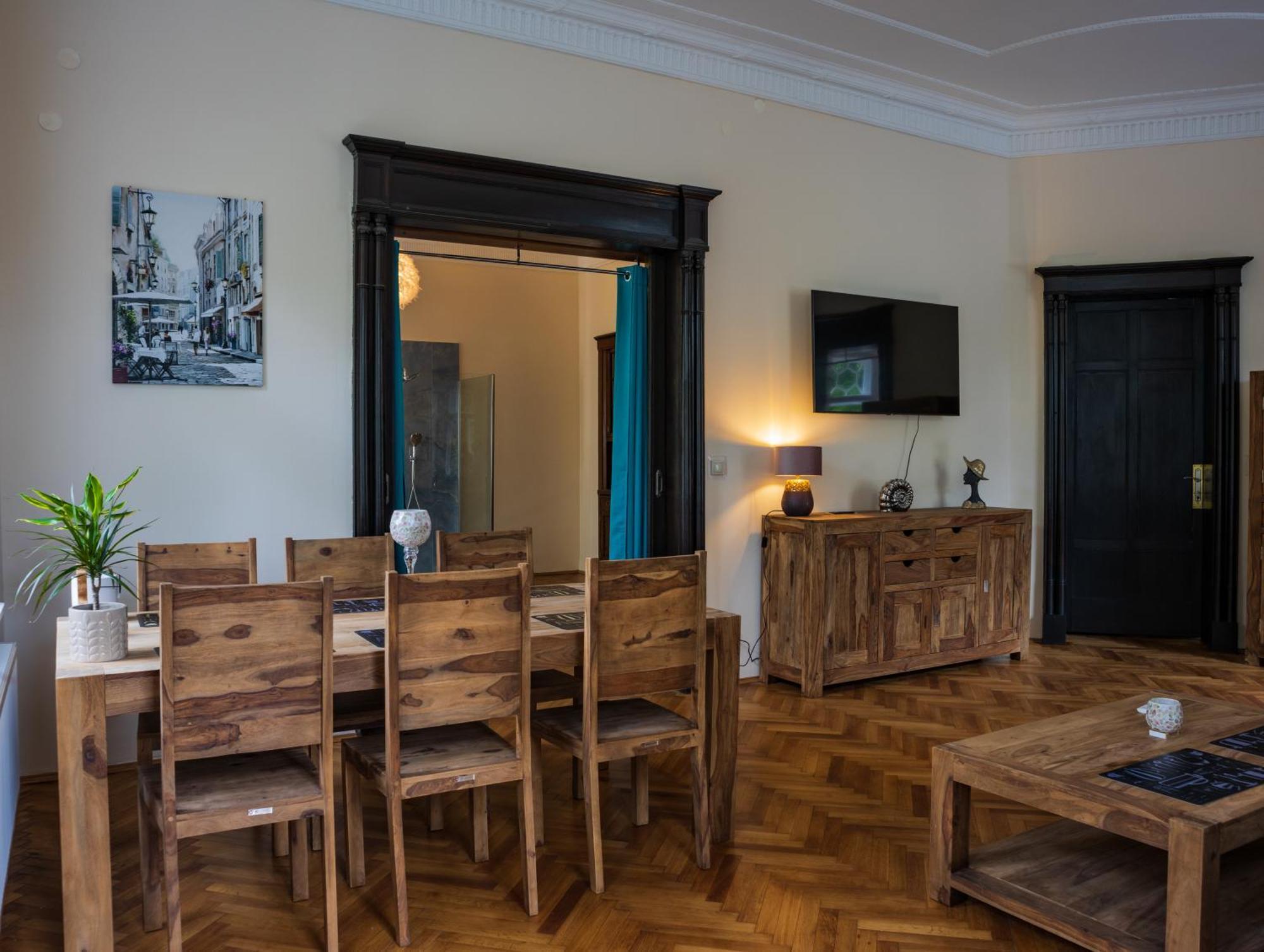 Ertlova Vila Jablonec nad Nisou Bilik gambar