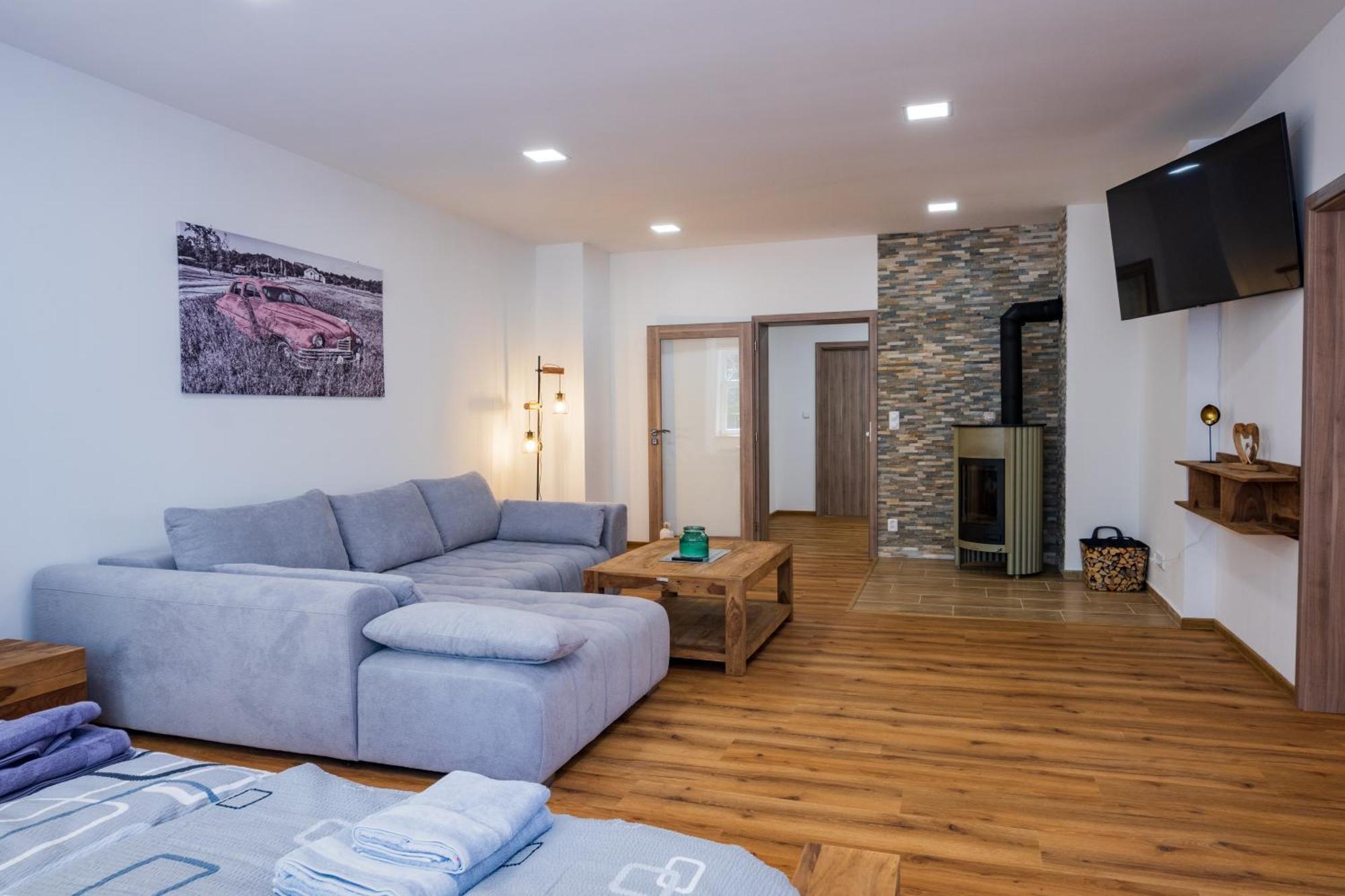Ertlova Vila Jablonec nad Nisou Luaran gambar