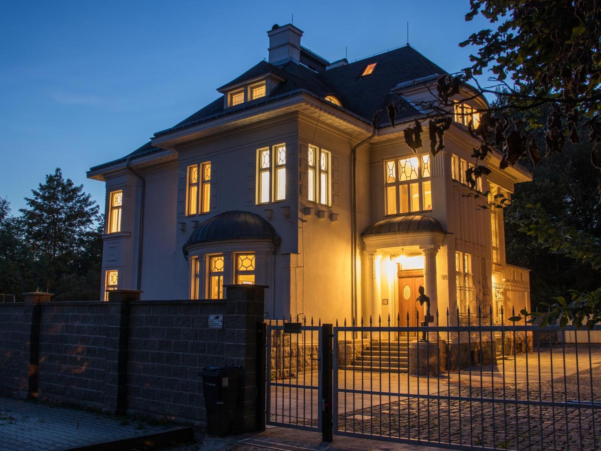 Ertlova Vila Jablonec nad Nisou Luaran gambar